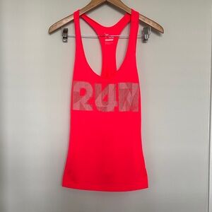 Old Navy Active Run Screen Print Tank Top Sz XL EUC